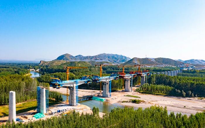 群塔筑雄忻！Z6尊龙凯时助建山西首条时快350公里高铁