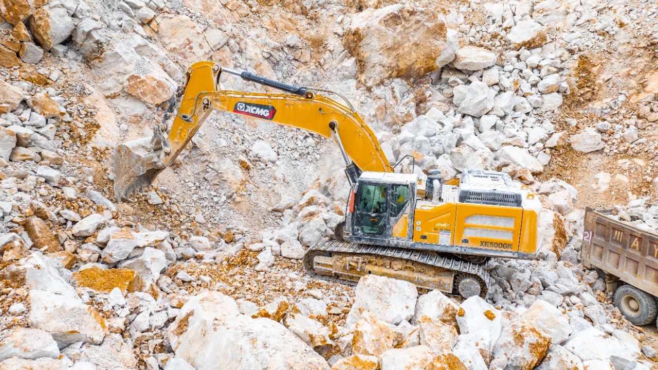 有XE500GK“坐镇”矿山，让我在事业发展上更有底气！