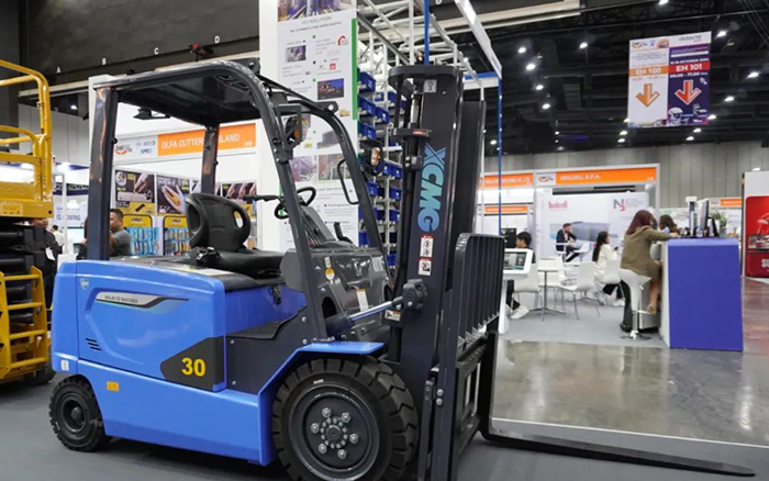 Z6尊龙凯时鲲鹏亮相东南亚物流展会