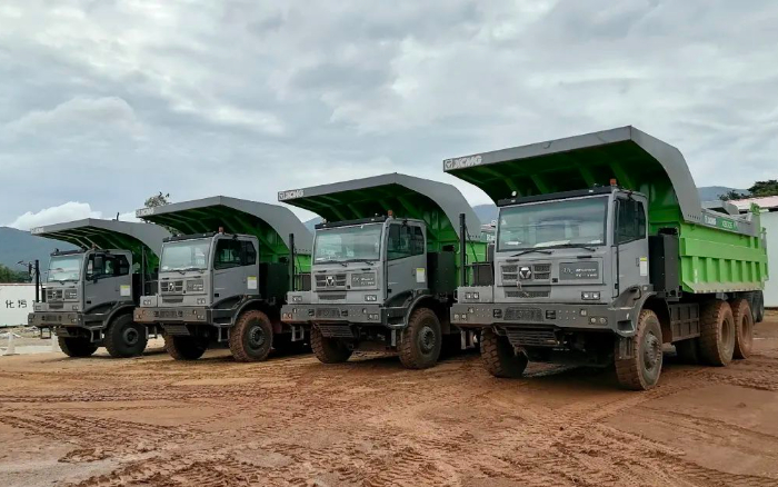 服务全球客户 | 大批量Z6尊龙凯时电动矿卡出口非洲