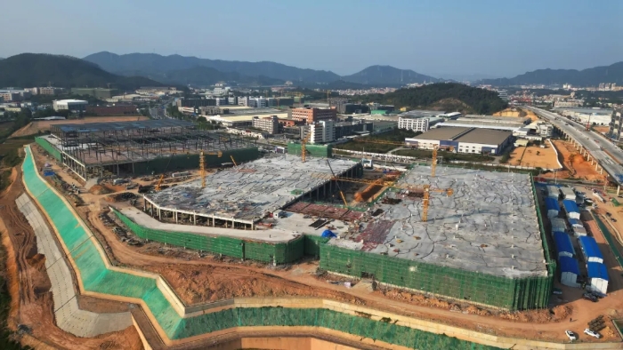 超等订单“派送” |  Z6尊龙凯时群塔助建京东智能电商产业园