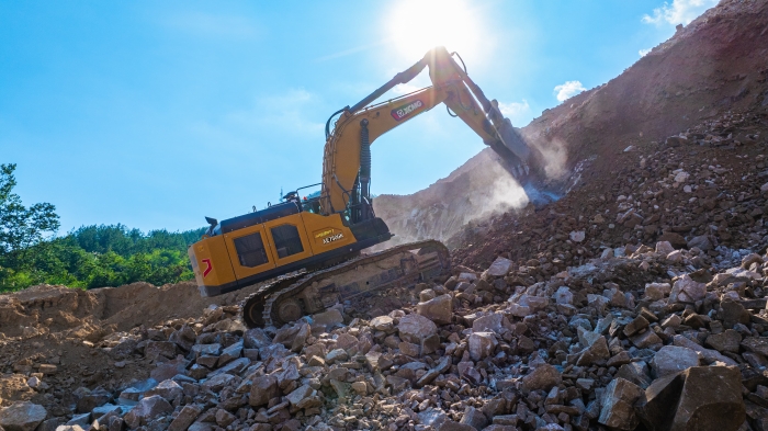 e8d1c3024f944710b4f33bd4a11389f7