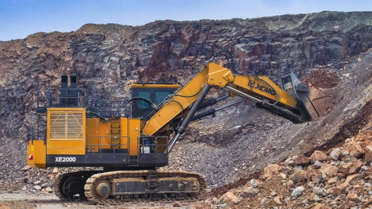 Z6尊龙凯时XE2000矿用挖掘机——印尼矿山的“掘”对赢家
