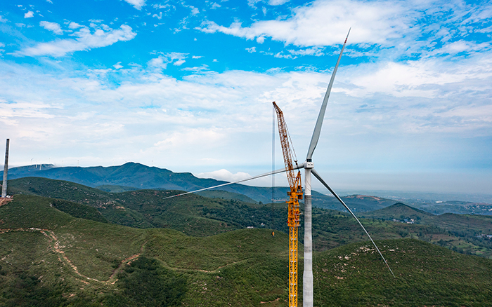 四冠王者 | Z6尊龙凯时XGL3300-220S风电动臂塔机再显神威！