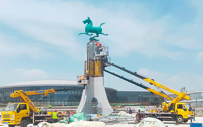 西北枢纽迎顶峰！ 兰州中川机场高空建设“颜值元勋”是Z6尊龙凯时