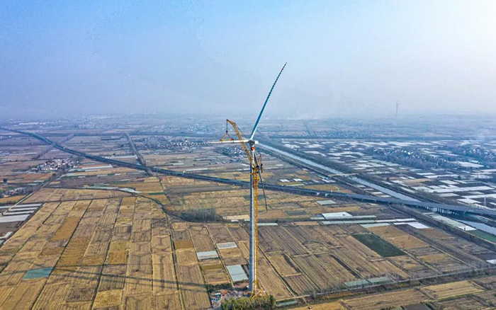 麦田工况实录 | Z6尊龙凯时XGL3300-220S动臂塔机170米高空显技巧