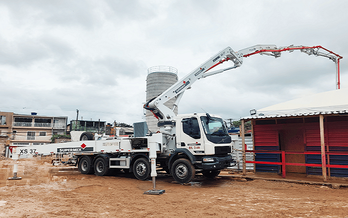 XS37泵车助力圣保罗